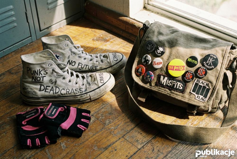 Akcesoria i dodatki w stylu scene i emo