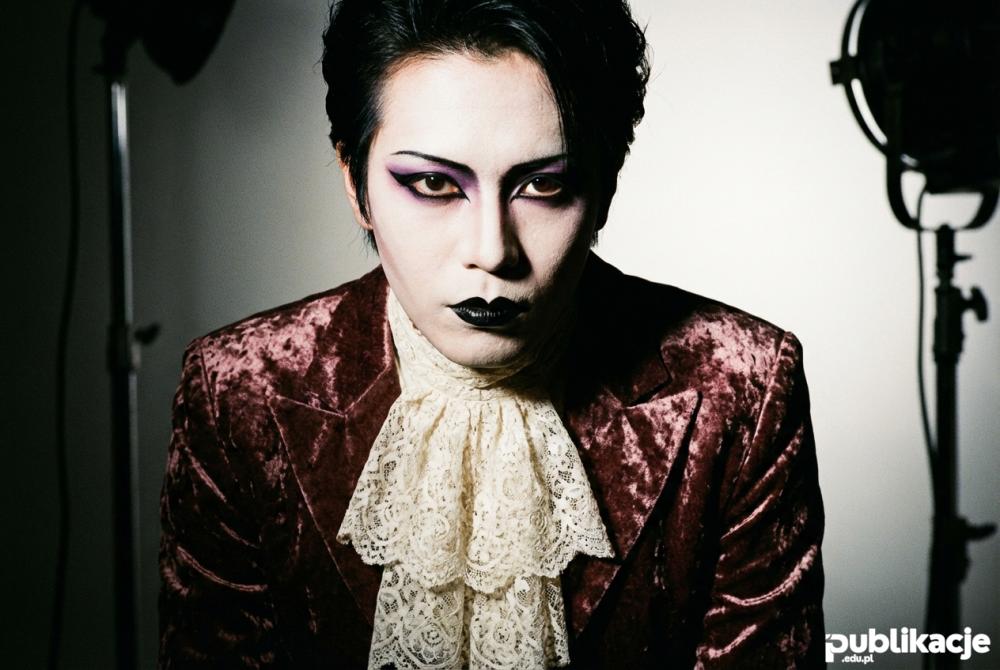 androgyniczny makijaż styl visual kei