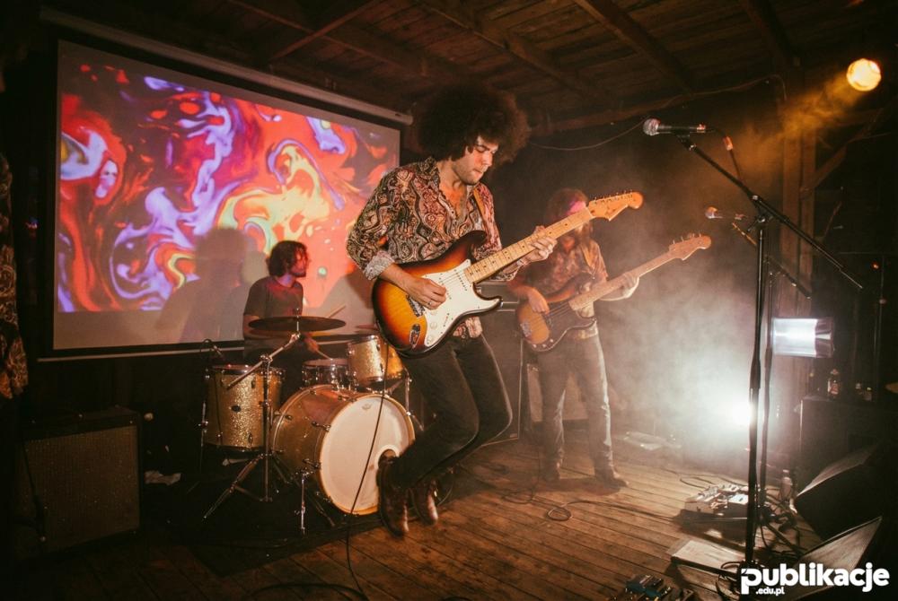 Koncert rocka psychodelicznego lata 60