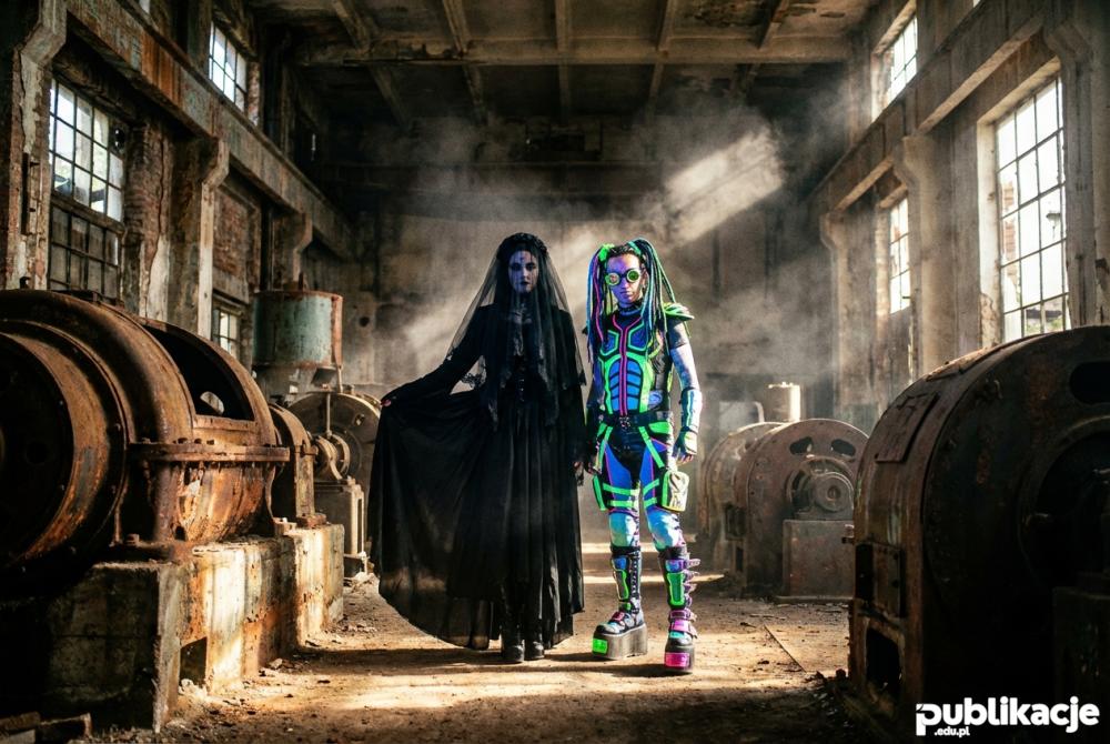 porównanie stylu gotyckiego i cybergoth