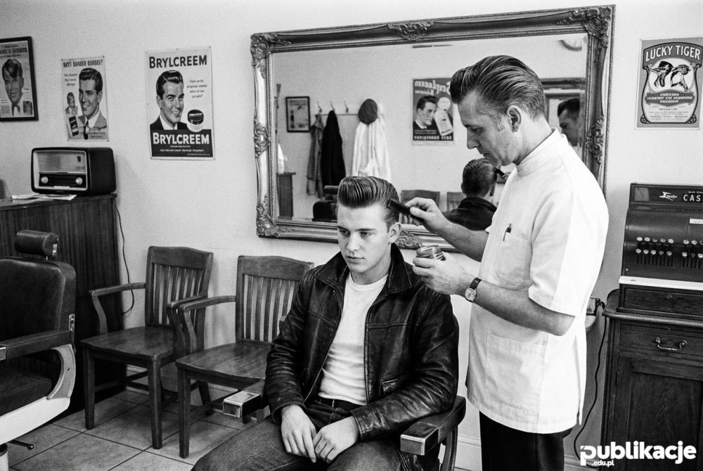 fryzura na kaczy kuper teddy boy
