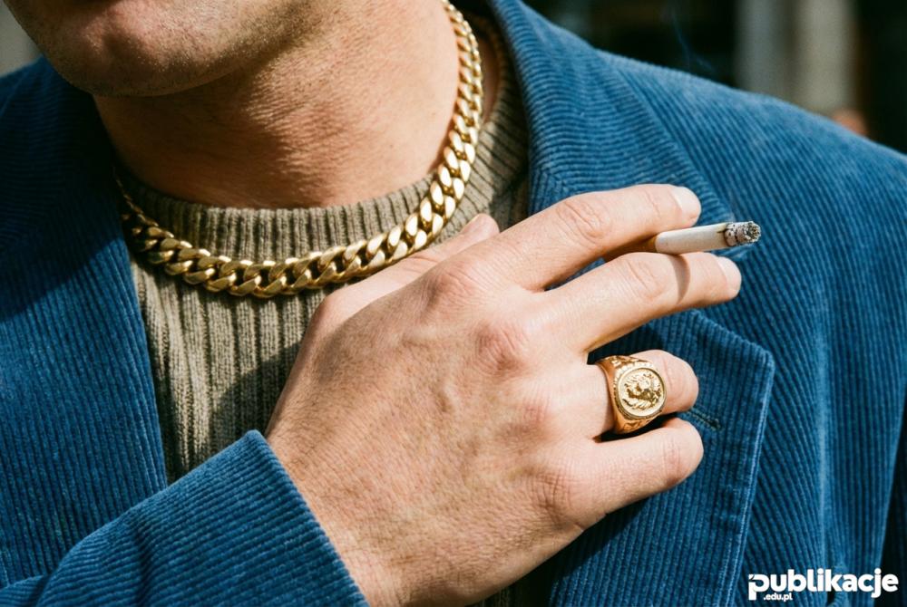 zlota bizuteria lancuch i sygnet dresiarza